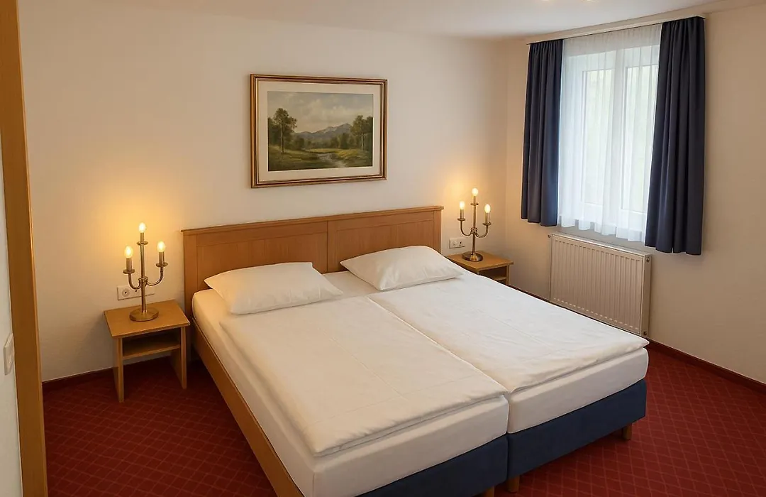 Hotel Schillerplatz-1